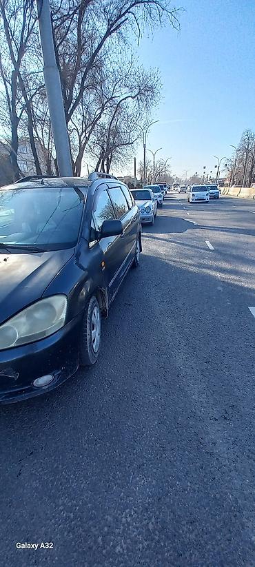 avens: Toyota Avensis Verso: 2002 г., 2 л, Механика, Универсал — 2