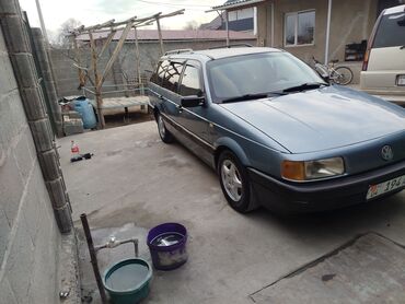 Volkswagen: Volkswagen Passat Variant: 1992 г., 1.8 л, Механика, Бензин, Универсал — 6