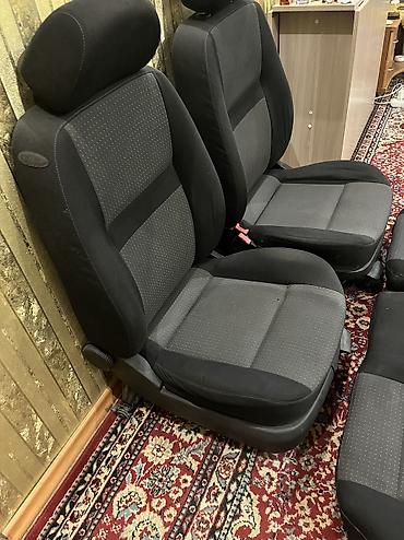 детские пальто на: Комплект сидений, Ткань, текстиль, Volkswagen 2005 г., Б/у, Оригинал, Германия — 6