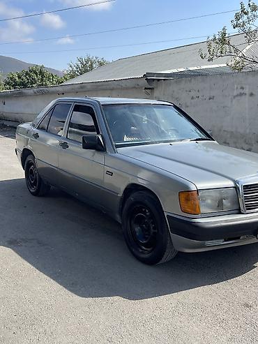disk teker satisi: Mercedes-Benz 190 (W201): 2 l | 1992 il Sedan — 4