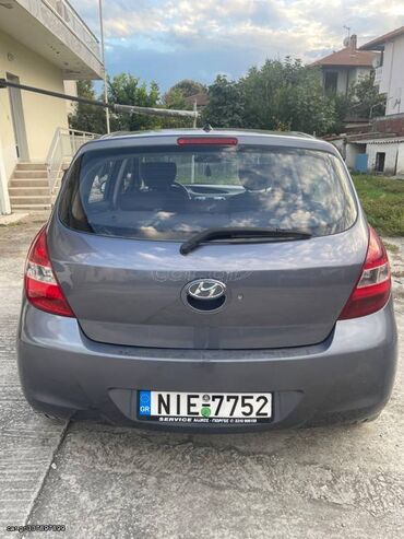 Hyundai: Hyundai i20: 1.3 l. | 2009 έ. Χάτσμπακ — 9