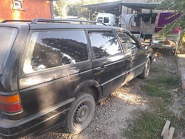 2106 2107: Volkswagen Passat Variant: 1989 г., 1.8 л, Механика, Бензин, Универсал — 8