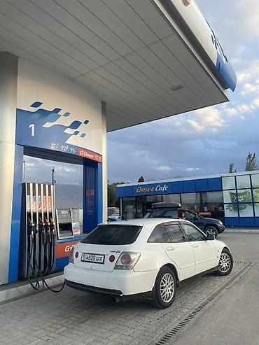 285 75 17: Toyota Altezza: 2002 г., 2 л, Автомат, Бензин, Универсал — 1