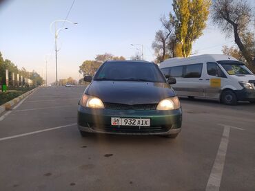 тайота авенс 2000: Toyota Vitz / Platz / Yaris / Echo: 2000 г., 1.5 л, Автомат, Бензин, Седан