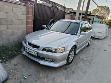 механика правый руль: Honda Accord: 2000 г., 2 л, Типтроник, Бензин, Универсал