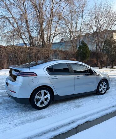 варио 614: Chevrolet Volt: 2012 г., 1.4 л, Вариатор, Электромобиль, Хэтчбэк