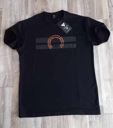 Majice: M-2xl
1400 na lalafo.rs — 7 Majice: M-2xl
1400 — 7