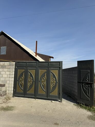 продаю дом бишкек арча бешик: Дом, 110 м², 10 комнат