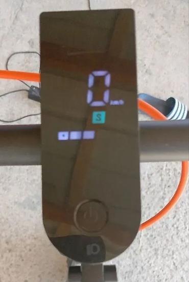 prodaja elektricnih bicikala: Električni trotinet Xiaomi6 lite.Garancija. (serija Mi/Essential-M365 — 3