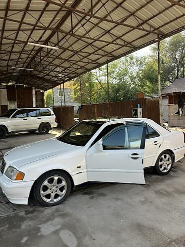 Mercedes-Benz C-Class: 1997 г., 1.8 л, Автомат, Бензин, Седан