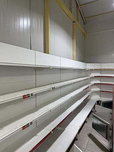 витринные полки б у: Торговые стеллажи металлические для магазина/супермаркета - Тип — 2