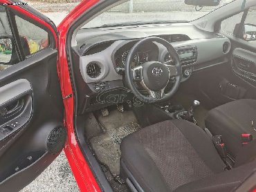 Toyota: Toyota Yaris: 10 l. | 2016 έ. Χάτσμπακ — 2