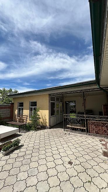 в селе маевка: СРОЧНО ПРОДАЮ ДОМ 🏠 ——————————————— Участок 9 соток! Двухэтажный — 4