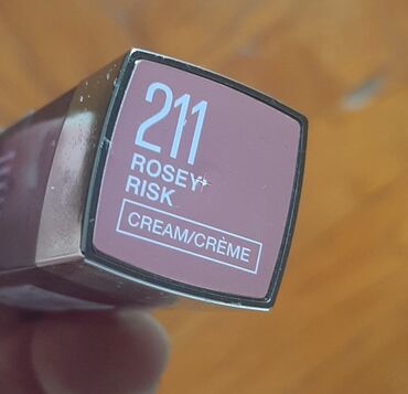 Šminka: Maybelline New York Color Sensational ruž za usne 211 Rosey Risk Ruž — 3