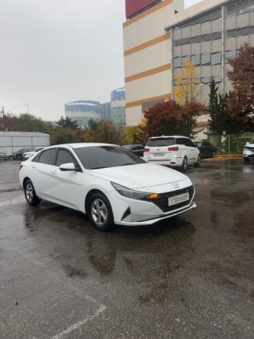 250000 автомат: Hyundai Avante: 2021 г., 1.6 л, Автомат, Газ, Седан