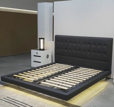 Kreveti: Kreveti su izradjeni od kvalitetnog drveta i celicne konstrukcije — 5