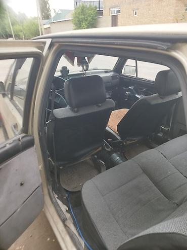 Унаа сатуу: Volkswagen Golf: 1985 г., Кол менен иштөөчү, Хетчбек — 3