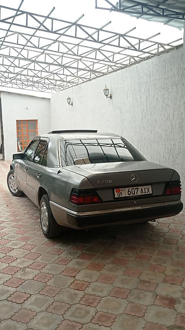jac т9: Mercedes-Benz W124: 1992 г., 2 л, Механика, Бензин, Седан — 2
