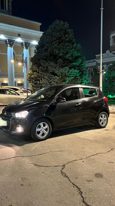 Chevrolet: Chevrolet Spark: 2015 г., 0.1 л, Автомат, Бензин, Хэтчбэк