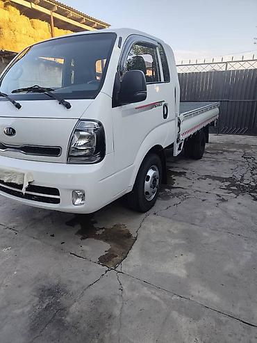 транс: Kia Bongo III — малотоннажный бортовой грузовик машина в идеальном — 1