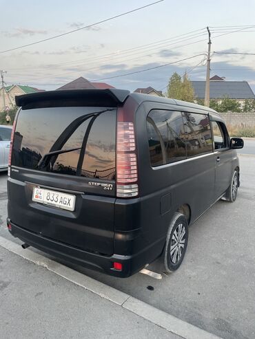 Honda: Honda Stepwgn: 2005 г., 2 л, Минивэн — 5