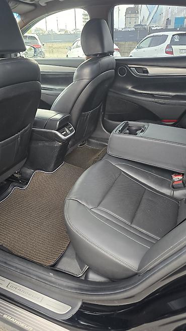b y d: Hyundai Grandeur: 2020 г., 3 л, Автомат, Газ, Седан — 9