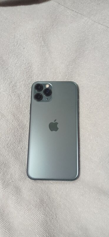 Apple iPhone: IPhone 11 Pro, Б/у, 256 ГБ, Зарядное устройство, Чехол, 100 %