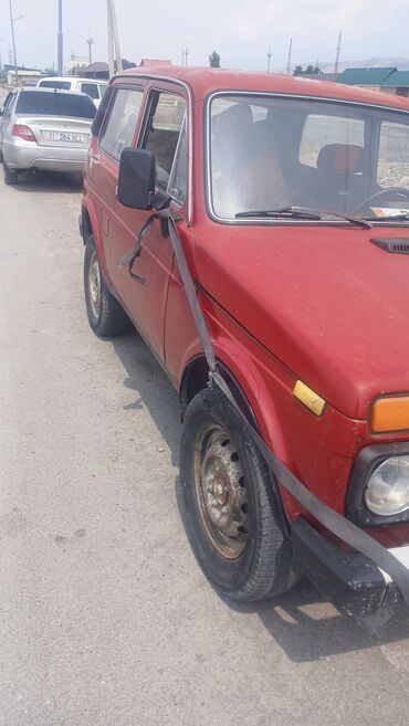 тойота прадо авто: ВАЗ (ЛАДА) 4x4 Нива: 2002 г., 1.7 л, Механика, Бензин