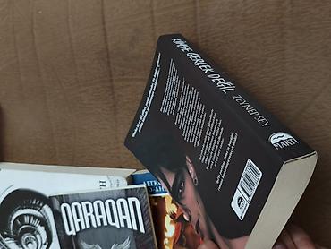 Kitablar və jurnallar: Məhsul: Kitab – “Kimse Gerçek Değil” Müəllif: Zeynep Sey Nəşriyyat — 2
