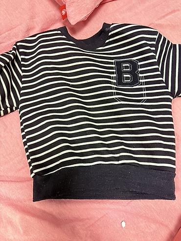 Отдам даром: Муктаж үй бүлөөгө бекер берилет Кыздын ботастары да бар размер 35,36 — 9