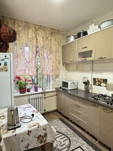 Продажа квартир: 2 комнаты, 52 м², 105 серия, 3 этаж, Евроремонт