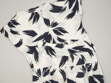 Класичний костюм жіночий, розмір XL