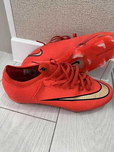Бутсы: Почти новый Футбольные бутсы Nike Mercurial Vapor (серия Vapor — 2