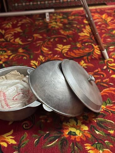 Вазы: Срочная продажа ‼️ Казаны Продаются советские казаны 1) Два казана — 3