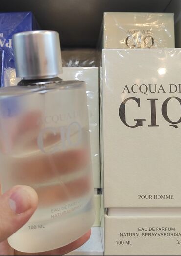 Ətriyyat: Armani Aqua gio
dubay klass 100ml
qaliciliqi 1 gun