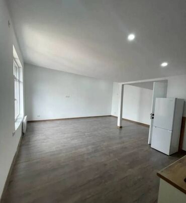 эмарк жибек жолу: 1 комната, 40 м², 9 этаж, Евроремонт
