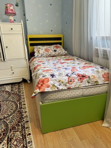 Детские односпальные кровати: Б/у, Для девочки и мальчика, С матрасом, Азербайджан