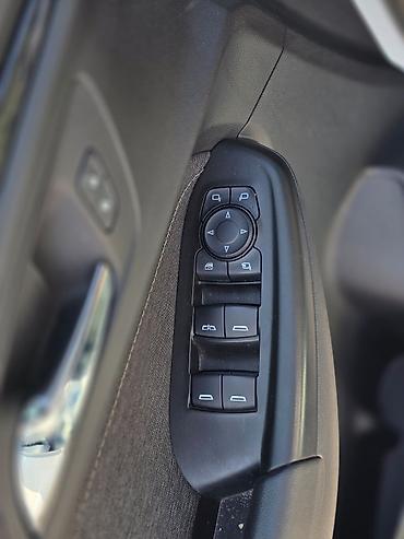 Продажа авто: Chevrolet Trailblazer: 2021 г., 1.3 л, Автомат, Бензин, Кроссовер — 10