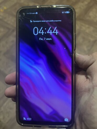 где можно купить стиральную машину бу: Honor 20, Б/у, 128 ГБ, цвет - Черный, 2 SIM