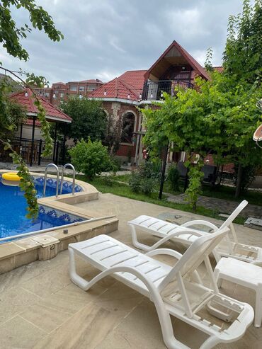 Günlük kirayə evlər: 220 kv. m, 4 otaqlı, Kanalizasiya, İnternet, Telefon — 4