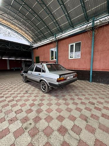 Audi: Audi 80: 1982 г., 1.8 л, Механика, Бензин, Седан — 4