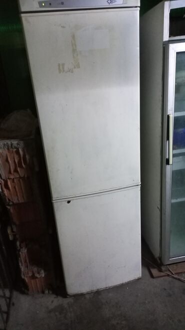 soyducu su: Б/у Холодильник цвет - Белый