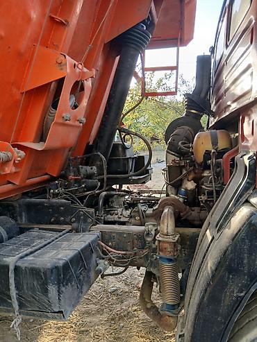 бу отун: Самосвал 6x4 для строительно-дорожных работ - Колесная формула: 6x4 — 4