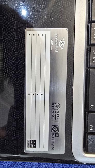 Другие бренды ноутбука: Packard Bell EasyNote (15.6") - Экран 15.6", широкоформатный, матрица — 8