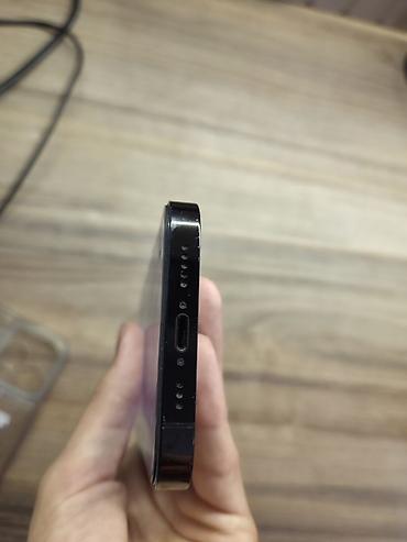 iphone 14 pro max ekran: IPhone 14 Pro, Qara, Face ID — 3