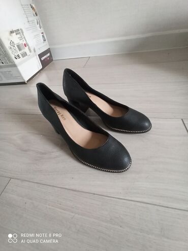 обувь дордой: Туфли 35, цвет - Черный