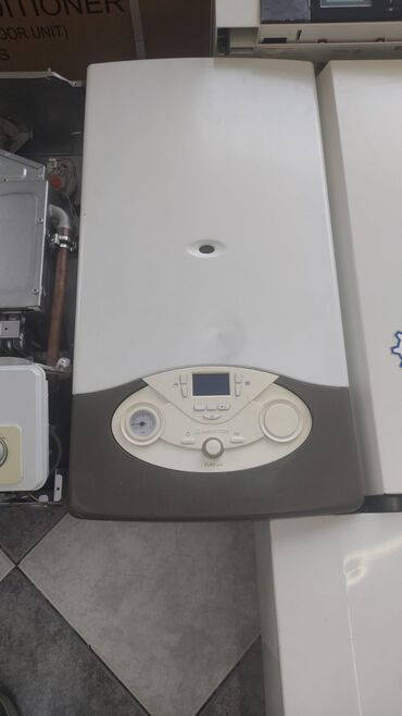ev qizdiricilari: İşlənmiş Kombi Ariston 24 kVt, Ünvandan götürmə, Pulsuz quraşdırma, Zəmanətli, Kredit yoxdur