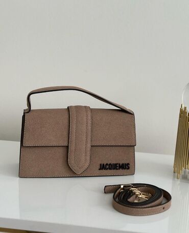 kupujem prodajem torbe: Elegant purse, Jacquemus