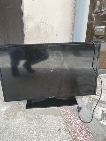 samsung televizor 108 cm: İşlənmiş Televizor Samsung LCD Ünvandan götürmə