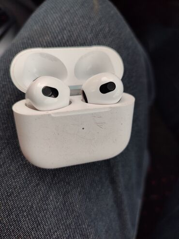 коробки от телефонов: Airpods 3 оригинал 
без коробки и зарядки